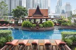 Отель Plaza Athenee Bangkok, A Royal Meridien Hotel