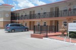 Отель Orlando Courtyard Suites