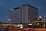 Отель Delta Edmonton South Hotel And Conference Centre