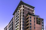 Апартаменты Meriton Serviced Apartments - Parramatta