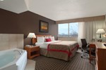Отель Ramada Plaza Grand Rapids