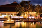 Отель Novotel Chumphon Beach Resort and Golf  