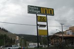 Отель Swiss Village Inn
