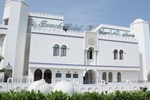 Отель Beach Hotel