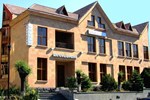 Гостиница Yerevan Deluxe Hotel Гостиница Yerevan Deluxe Hotel