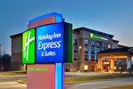 Отель Holiday Inn Express Hotel & Suites Brockville