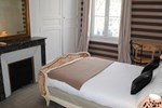 Отель Hotel Val De Loire