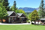 Отель Greenacres Alpine Chalets & Villas