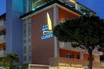 Отель Hotel Cleofe