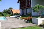 Villa Cenitz Lafitenia Resort