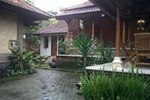Гостевой дом Munduk Sari Nature Villa