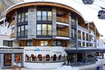 Отель Hotel Tirol