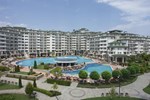 Отель Emerald Beach Resort & Spa