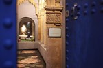 Отель L'Alcazar Отель L'Alcazar