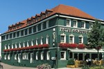 Отель Hotel Goldener Hirsch