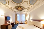 Отель Stadt-gut-Hotel Gasthof Goldener Adler
