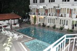 Dolphin Yunus Hotel