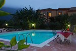 Отель Casale Romano Resort E Relais