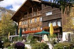 Отель Schweizerhaus Swiss Quality Hotel