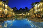 Отель Country Inn & Suites By Carlson, Goa Candolim