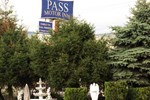 Отель Pass Motor Inn