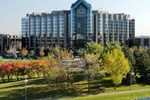 Отель Hilton Suites Toronto-Markham Conference Centre & Spa