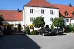 Отель Schlosswirt Etting