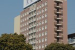 Отель Toyoko Inn Tokuyamaeki Shinkansenguchi