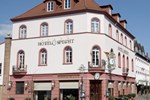 Отель Hotel und Restaurant Specht