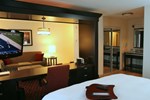 Отель Hampton Inn & Suites Red Deer