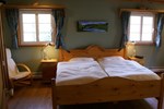Мини-отель Alpenglow Bed and Breakfast