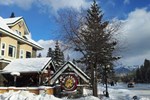 Хостел SameSun Backpackers Lodge Banff