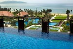 Отель Renaissance Sanya Resort & Spa