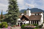 Отель Schloss Hotel Swiss Chalet
