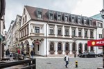 Отель Hotel Radnice Отель Hotel Radnice