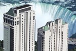 Отель Hilton Hotel and Suites Niagara Falls/Fallsview
