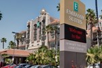 Отель Embassy Suites Los Angeles - Downey