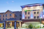 Отель Holiday Inn Express Hotel & Suites Gold Miners Inn-Grass Valley
