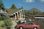 Отель Twin Owls Motor Lodge