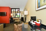 Отель Cambria Suites Fort Lauderdale Airport South & Cruise Port