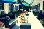 Хостел Hollywood Beach Suites, Hostel and Hotel