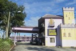 Magic Castle Inn & Suites Motel