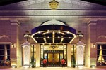 Отель Grand Emperor Hotel