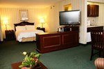 Отель Radisson Hotel and Suites Chelmsford-Lowell