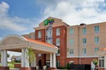 Отель Holiday Inn Express Hotel & Suites Kansas City - Grandview