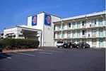 Отель Motel 6 Southwest Raleigh - Cary