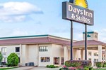 Days Inn and Suites Oklahoma City