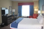 Holiday Inn Express Hotel & Suites NORTH KANSAS CITY
