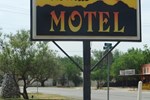 Отель The Hills Motel