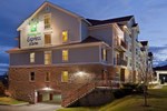 Отель Holiday Inn Express Hotel & Suites White River Junction